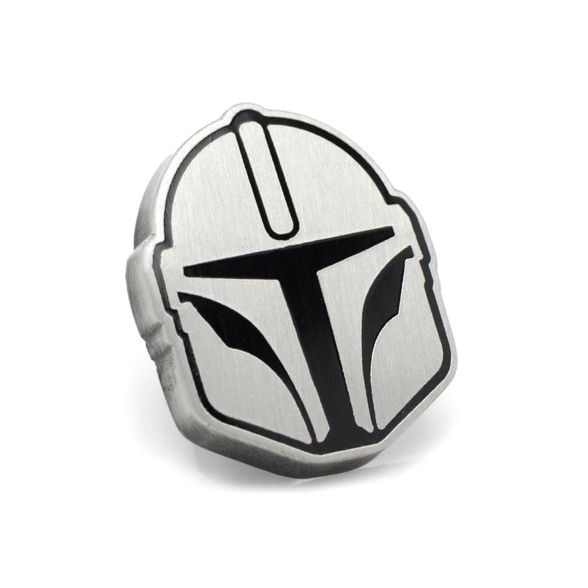 Mandalorian character socks and matching pin in gift packaging