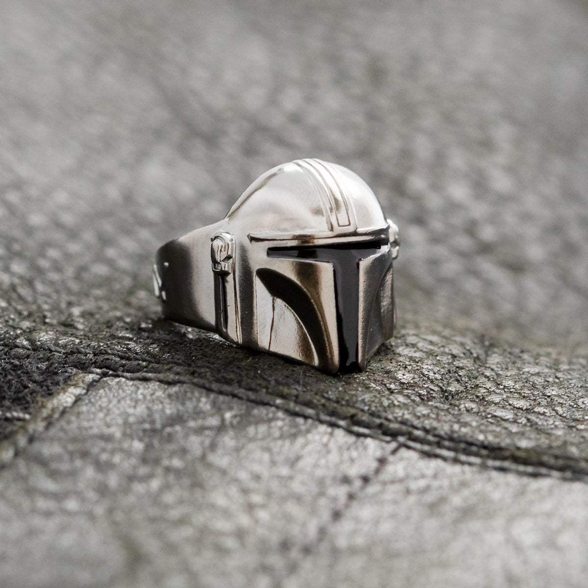 Back of the ring showing the hollowed design for comfortable wear.